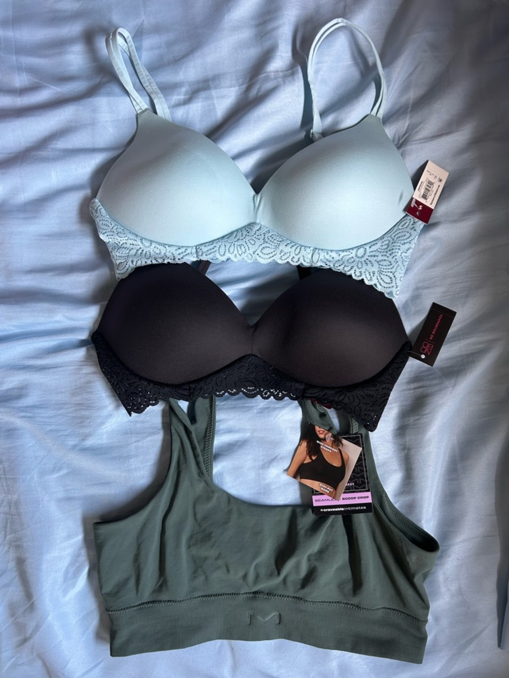 Lot of 3 Bras - Light Blue, Black & Olive Maidenform No Boundaries SIZE S